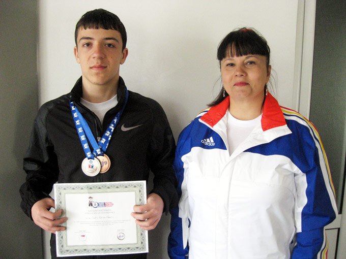 Atletism > Costin Homiuc, dublu medaliat la Jocurile Mondiale de copii