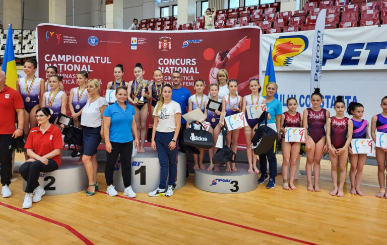 Gimnastele junioare de la Petrolul Ploiești, medaliate cu bronz la Campionatul Național pe echipe