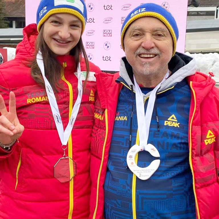 Andreea Grecu, alături de antrenorul lotului național, Paul Neagu